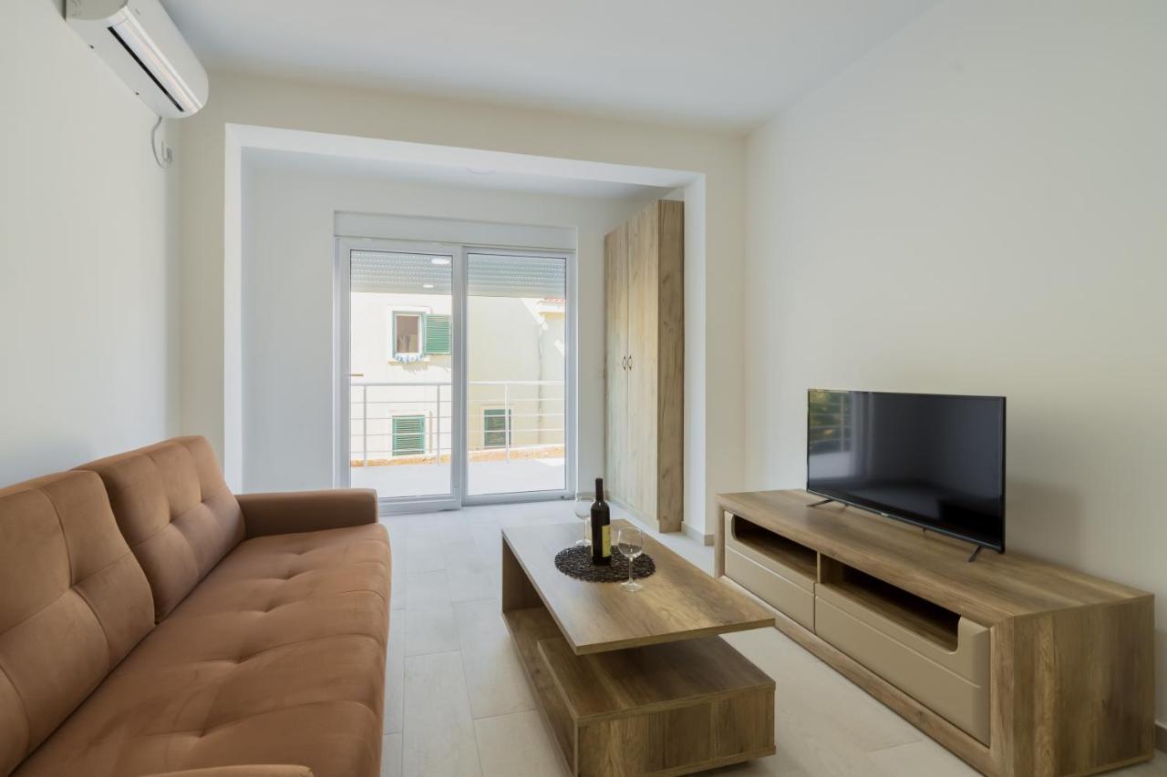 Grejm Lux Family Apartments Petrovac Eksteriør bilde